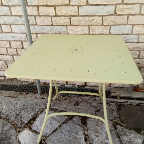 Professional restaurant tables and chairs used