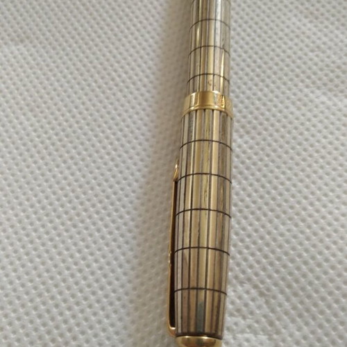 Parker Sonnet pen 18k like new