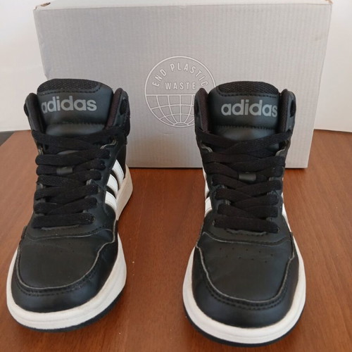 Adidas Hoops Mid 30k athletic shoes used, black, size 30