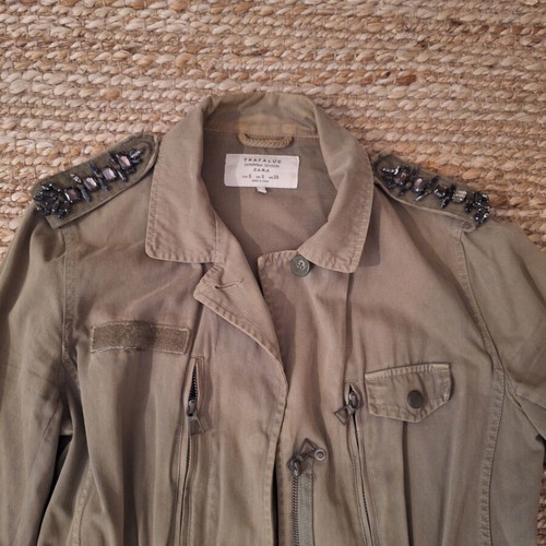 Zara women's khaki jacket used with zipper and buttons