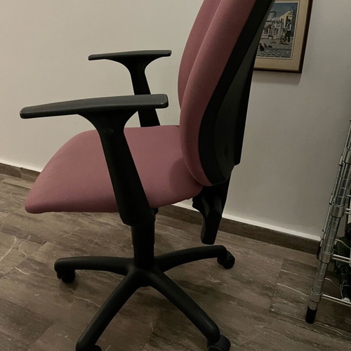 Student office chair refurbished with adjustable height and backrest
