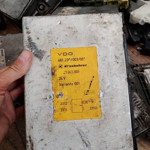 VDO 461.230/003/001 control unit for Setra S315GT bus
