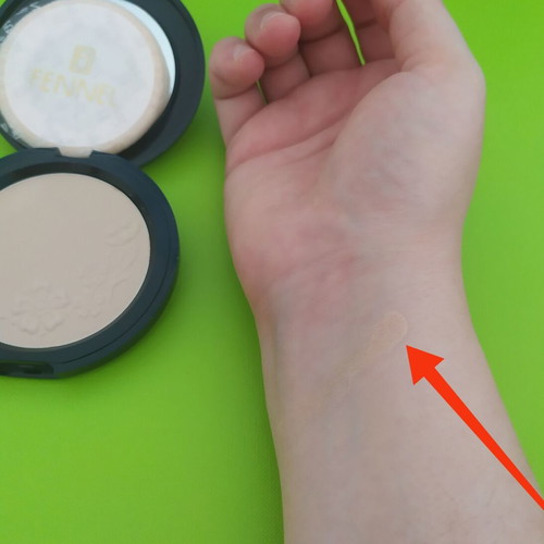 Powder named- ivory beige, new 3 euros