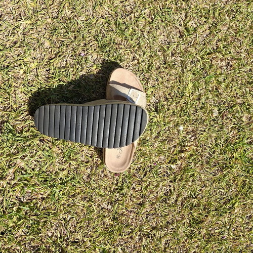 Platform sandals beige like new, size 40