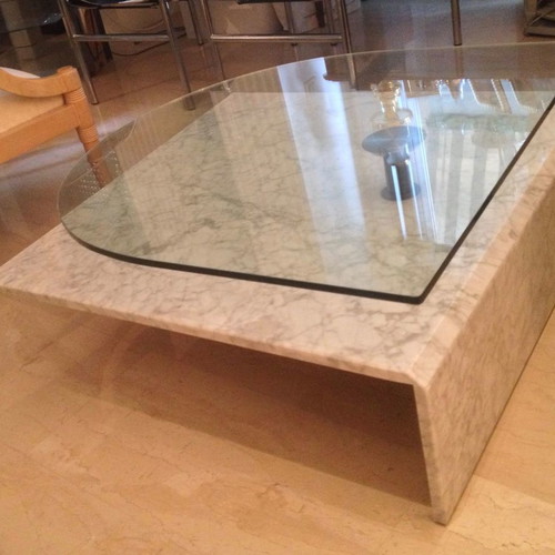 Impressive Italian Coffee Table like new, marble and glass