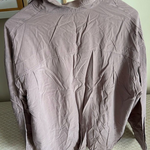 Zara shirt like new, very loose fit, soft pink, size M
