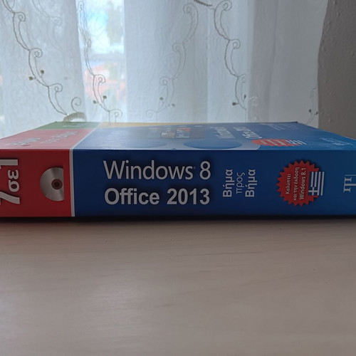 Windows 8 book like new