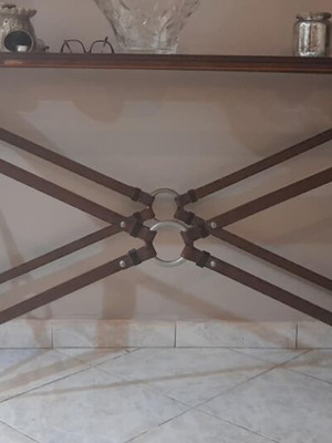 Entrance furniture used
