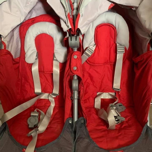 Maclaren Twin Techno red stroller like new for newborn twins