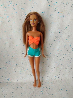 Barbie Cali Girl 2005 doll with small flaw, redressed
