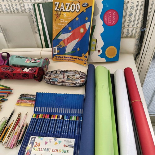 School art and craft supplies used, set