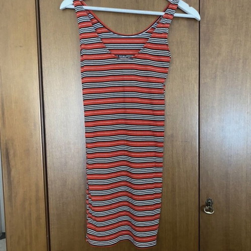 Stradivarius dress like new, black and red, size S