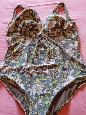 Swimsuit refurbished, large size 9XL, green floral pattern