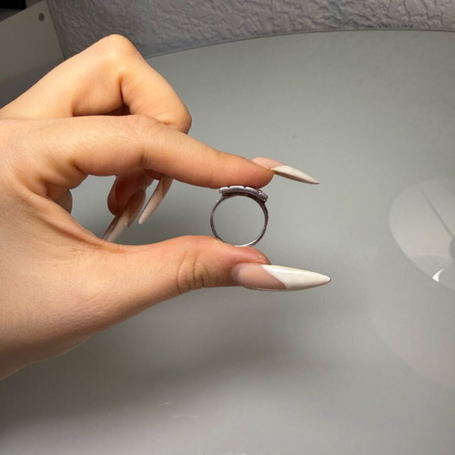 Y2k silver ring used with pink zircon