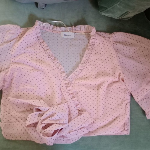 Crop top BSB size 42 like new, white and pink