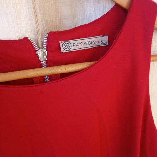 Red dress Pink Woman large, like new, elastic fabric