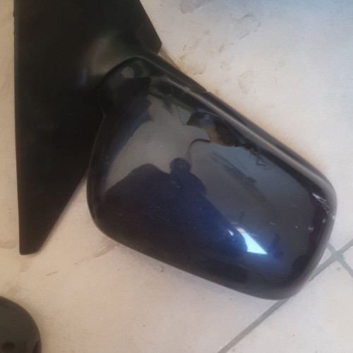 Pair of manual car side mirrors with cables for spare parts