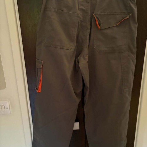 Panoply workwear pack of 2 size L used, one with small tear