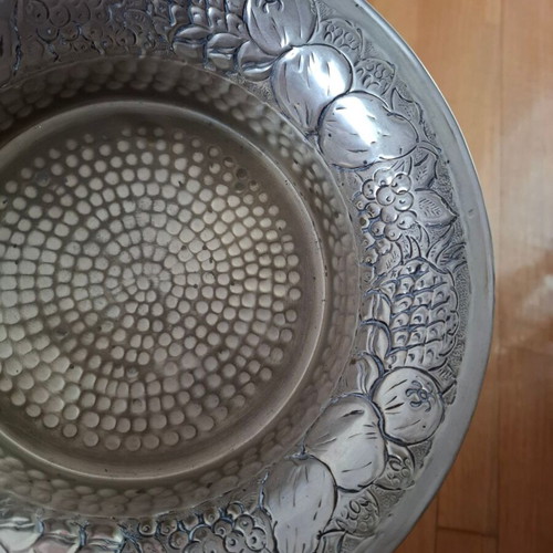 Decorative Metal Vintage Fruit Bowl with Embossed Fruits and Hammered Texture