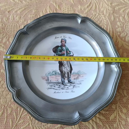 Limoges decorative plate like new with pewter frame