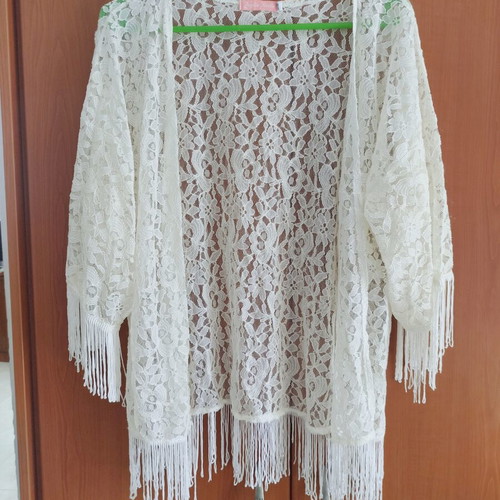 Lace cardigan with fringes like new, white, sizes M/L