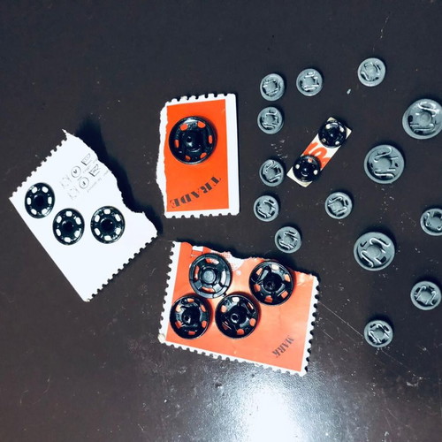 Metal snaps new, pack of 25 pieces, black and gray