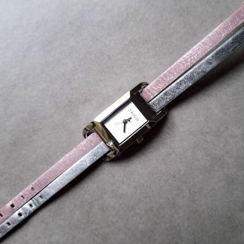 Morgan Women's Watch with 5 Leather Straps in Black/Pink/White/Silver