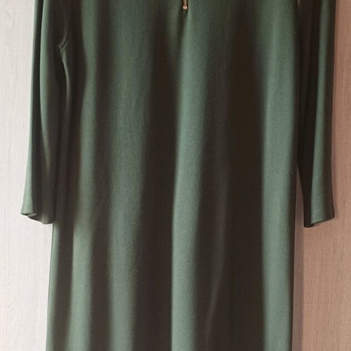Everyday dress green-khaki with three-quarter sleeves like new