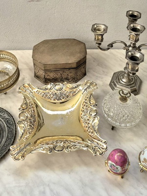 Vintage decorative items set used, pack of 9 pieces