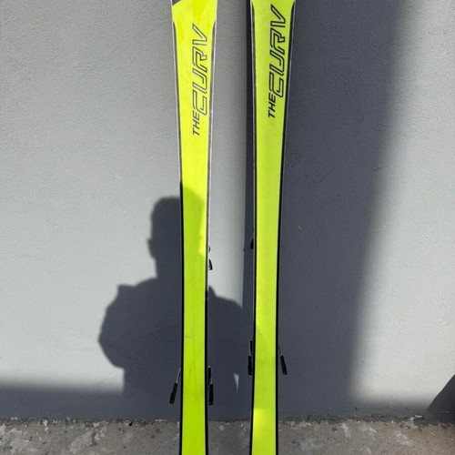Fischer The Curv ski used, height 1.71