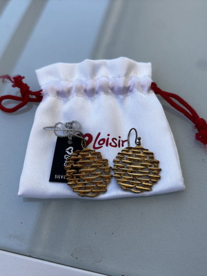 Loisir earrings new, gold color