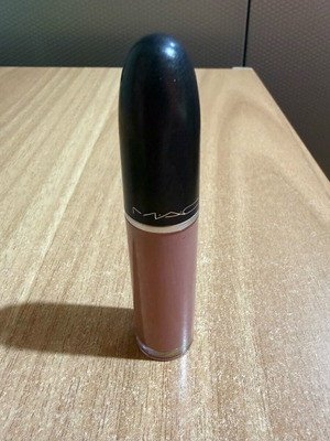 Mac Retro matte liquid lipcolour lipstick in Burnt Spice like new