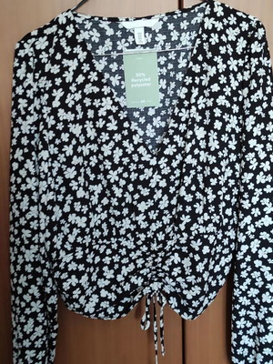 H&M Shirt Medium New Black and White