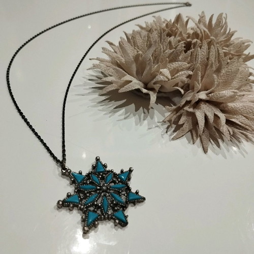 Old necklace pendant used