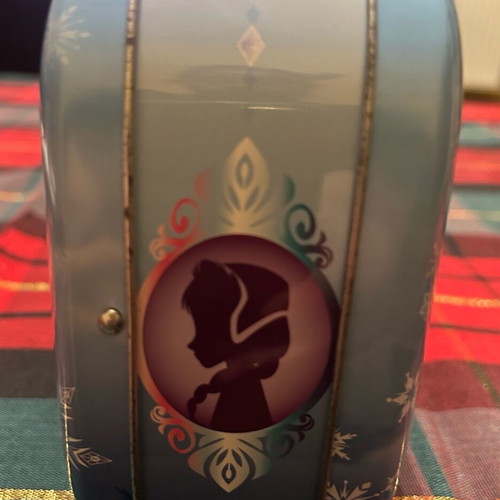 Disney Frozen collectible metal bag like new