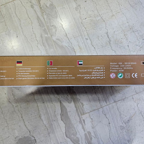 Hair straightener KM9939 new with ionic technology