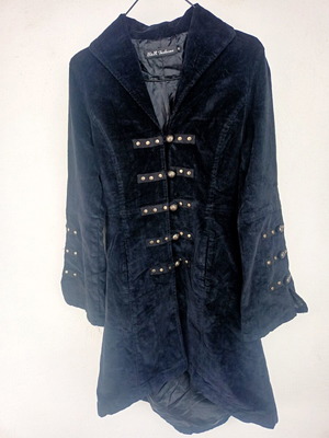 Gothic палто като ново, тъмносиньо, велурено, размер 10