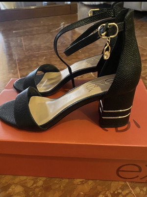 Exe black heels sandal new, real leather elegant