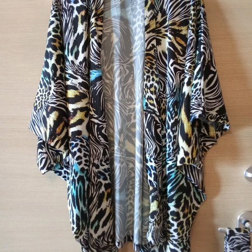 Inna Manoli women's kimono one size like new, multicolor