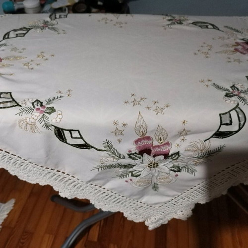 Christmas cotton tablecloth 85x85 new