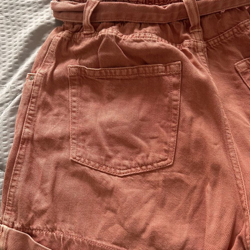 Bershka high-waist pink denim shorts like new, size L