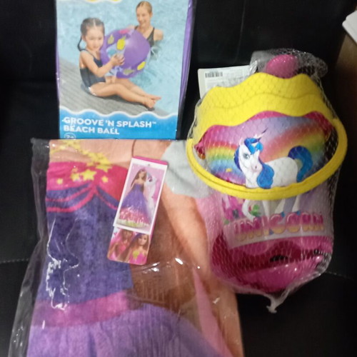 Barbie kids beach set with towel 70x140 and beach ball