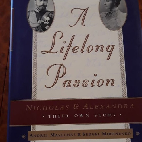Nicholas and Alexander book in Greek