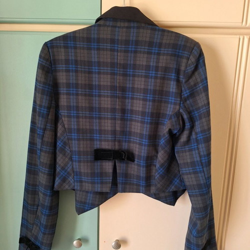 Fullah Sugah jacket used, size medium, black and blue