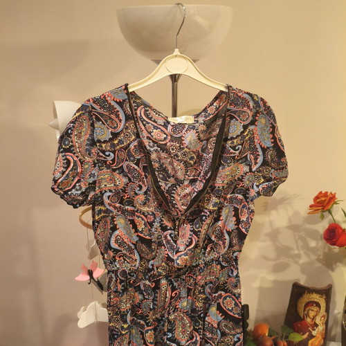 Summer long airy dress size S like new, colorful