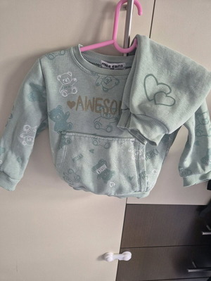 Baby clothing set 12-18 months like new