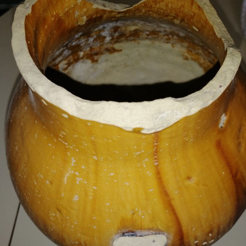 Vintage broken ceramic kioupi from 1940s