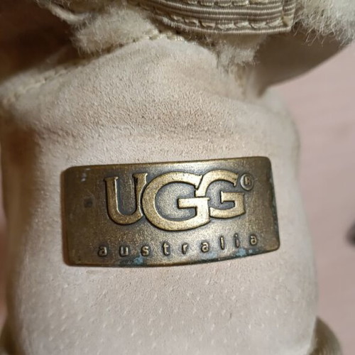UGG Australia S/N 5734 Roseberry women's boots with leather and fur
