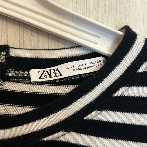Zara Women's Striped Blouse Like New Size Large