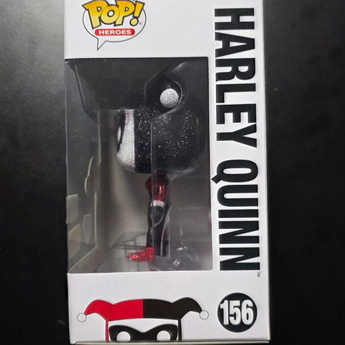 Funko Pop Harley Quinn #156 Hottopic Diamond like new